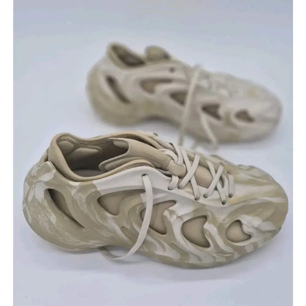 adidas Adifom Q Mens Beige Sneakers Casual Shoes Size 8 GW2217